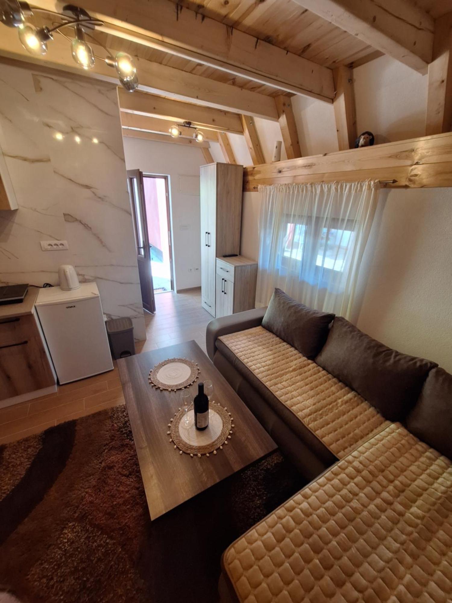 Bungalow Kalina جابلياك المظهر الخارجي الصورة